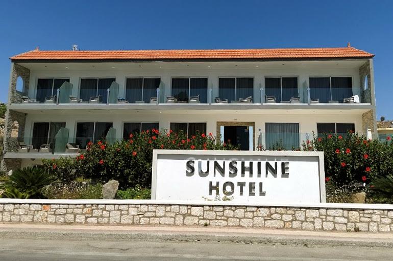 Sunshine Hotel Лардос Екстериор снимка